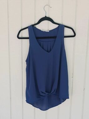 Lush Blue Knot-Front V-Neck Sleeveless Cami